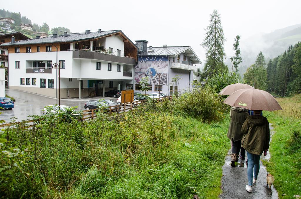 Aparthotel Bergtraum Mühlbach am Hochkönig Exterior foto